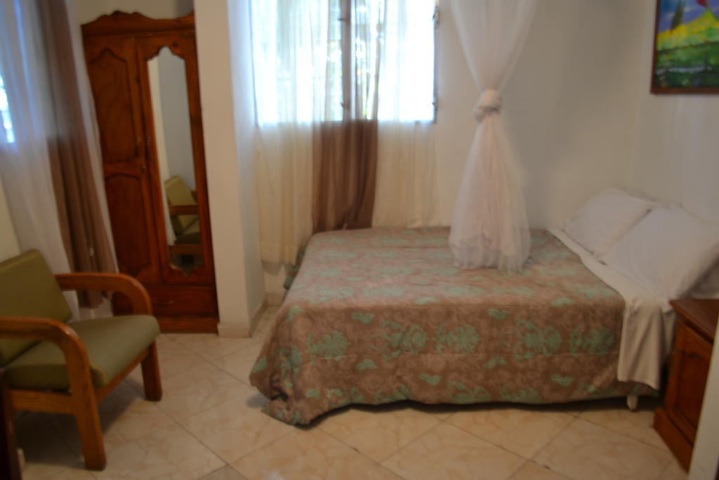 Pacot Breeze Hotel Musseau Rom bilde